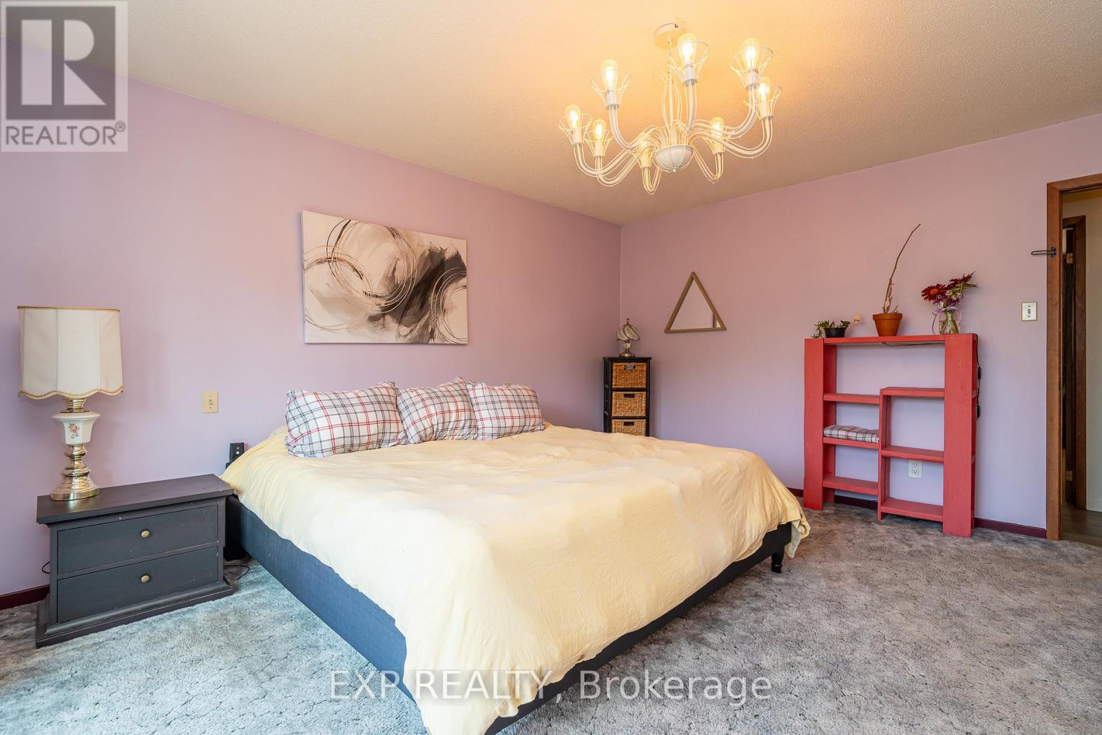 Photo 23 of 1437 Usborne Street, Mcnab Braeside ON
