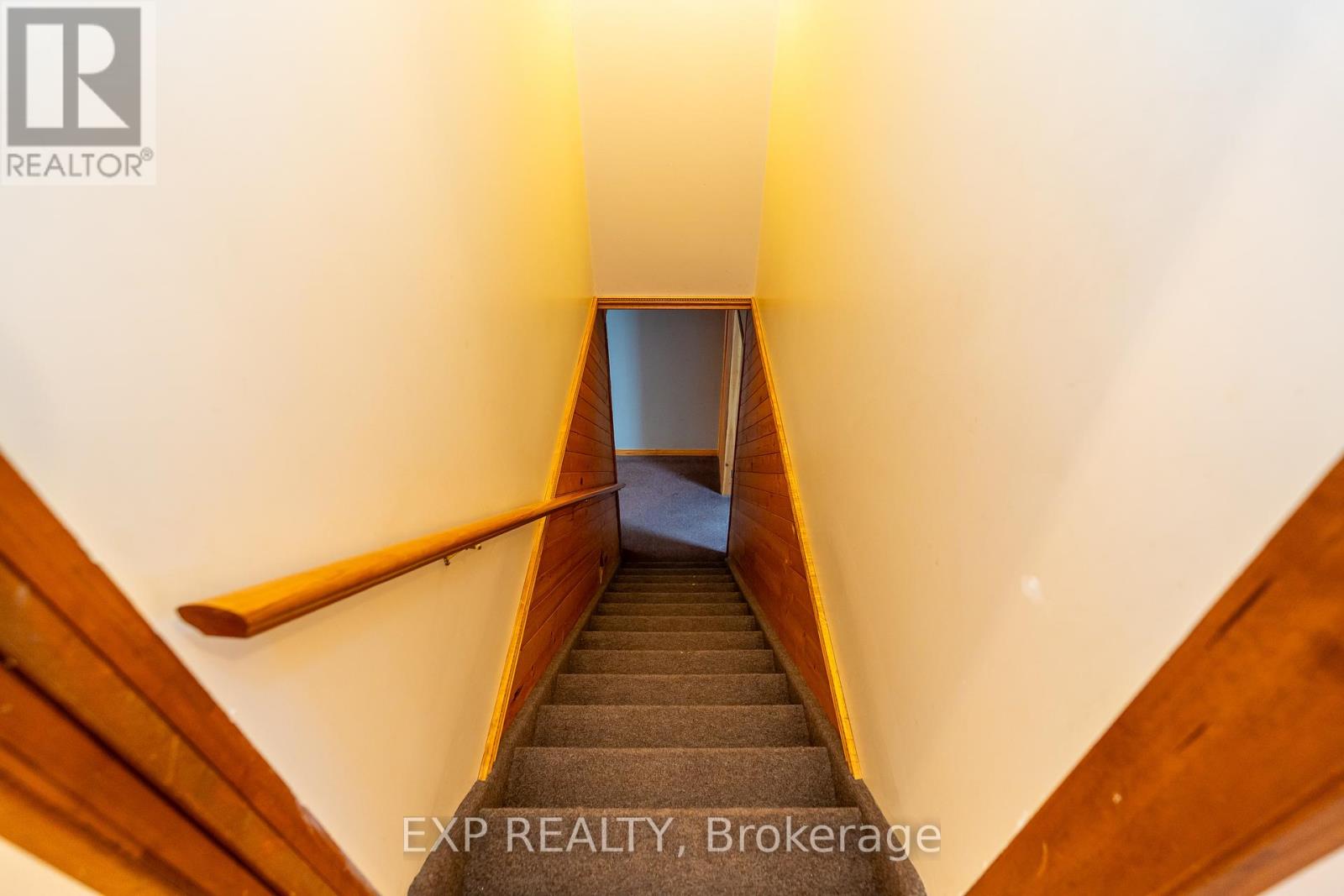Photo 26 of 1437 Usborne Street, Mcnab Braeside ON