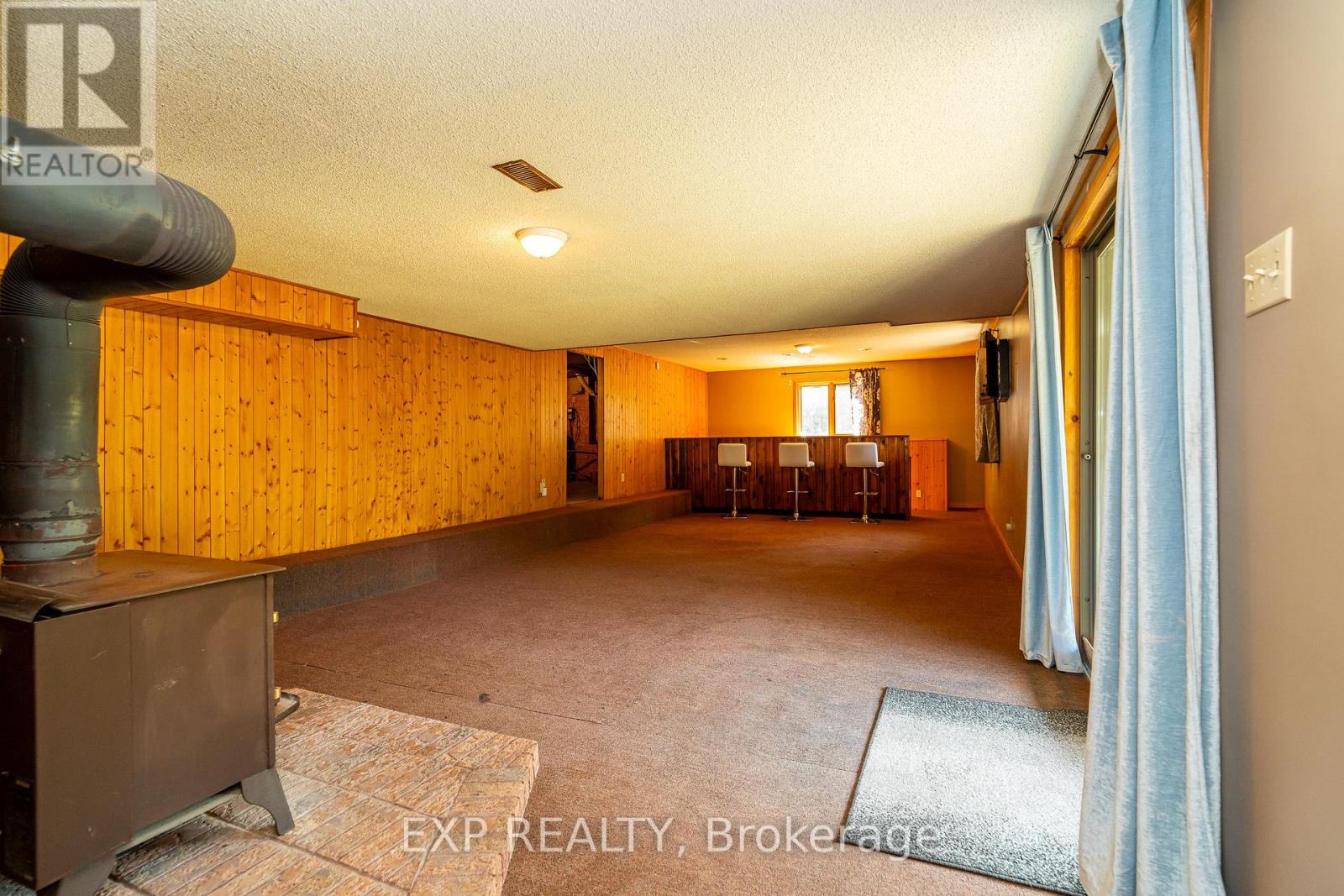 Photo 27 of 1437 Usborne Street, Mcnab Braeside ON