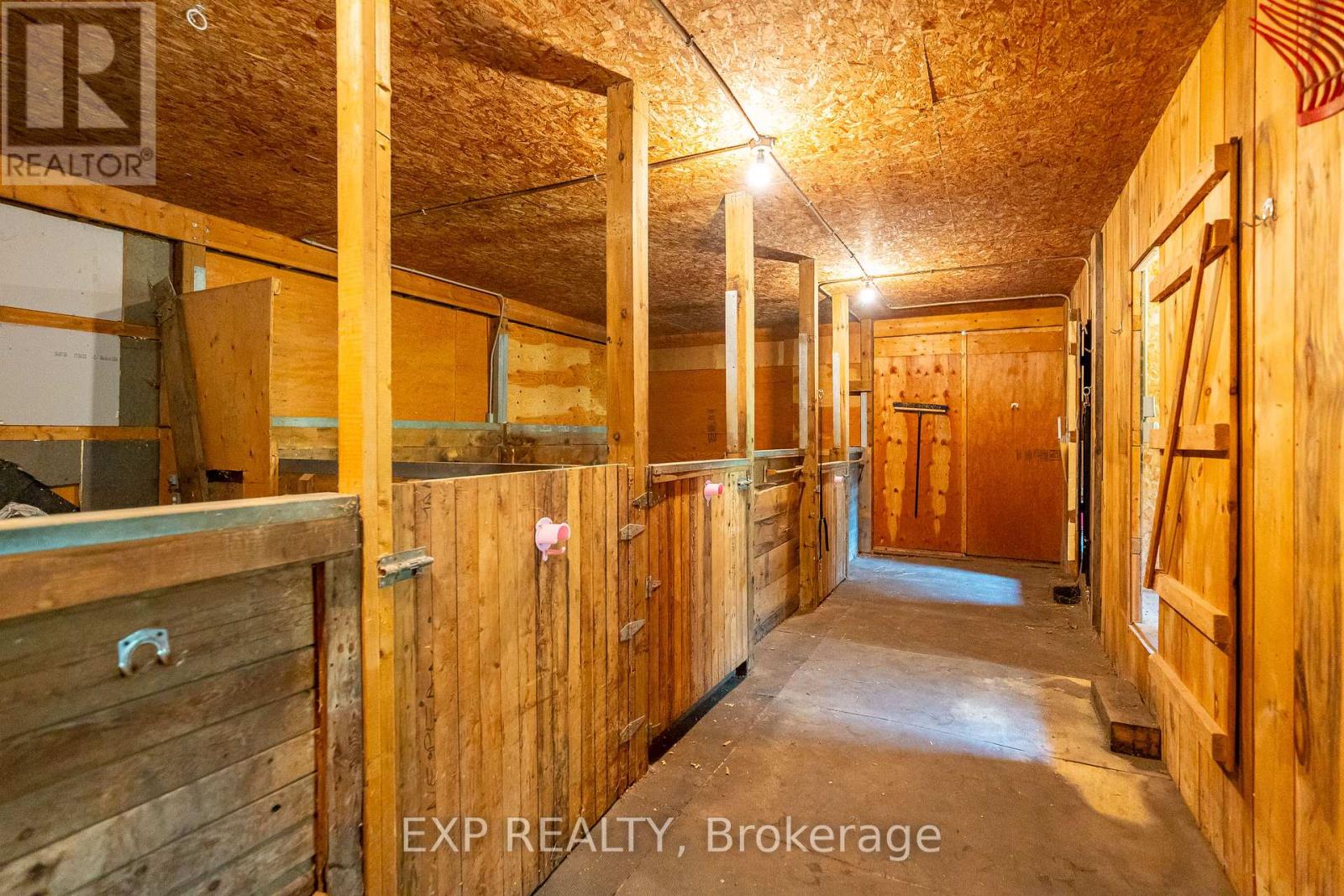 Photo 37 of 1437 Usborne Street, Mcnab Braeside ON