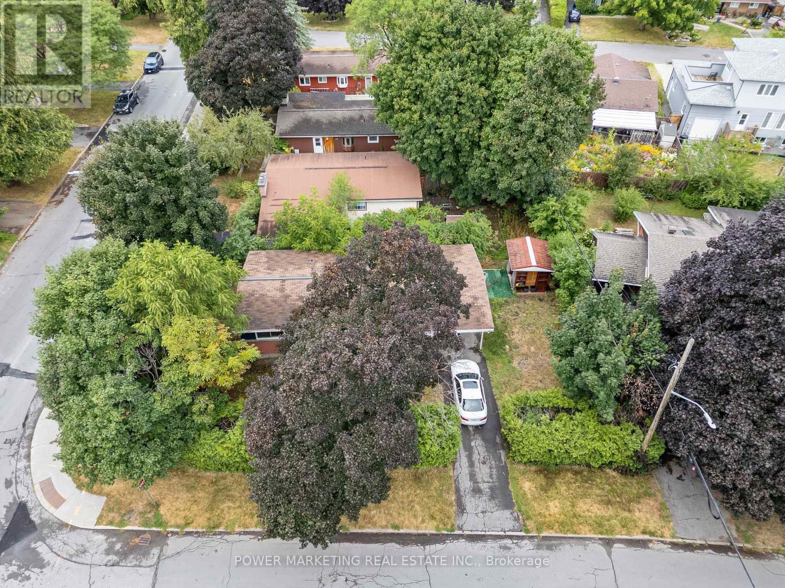 Photo 29 of 935 Goren Avenue, Ottawa ON