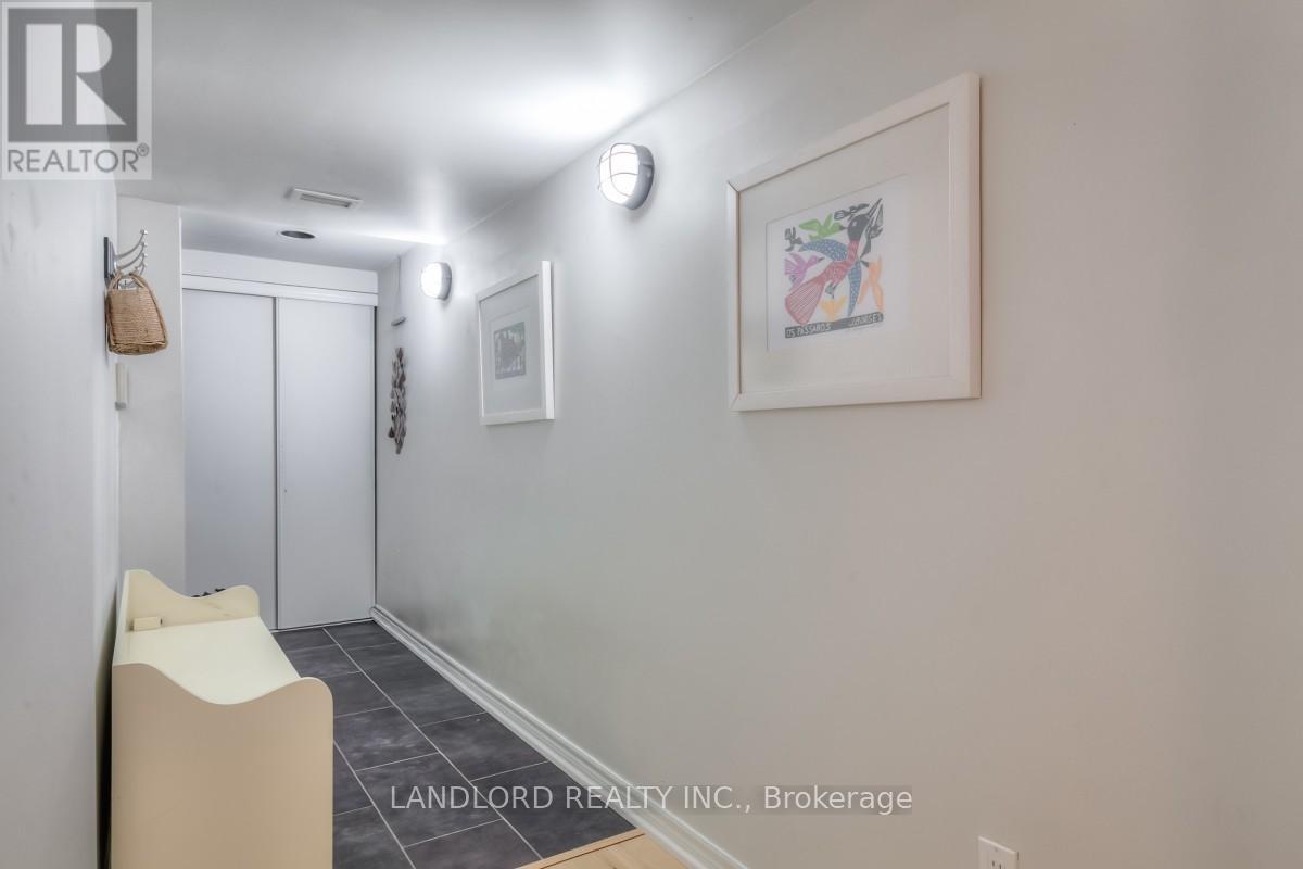 Photo 17 of Th 16 232 George Street, Toronto ON