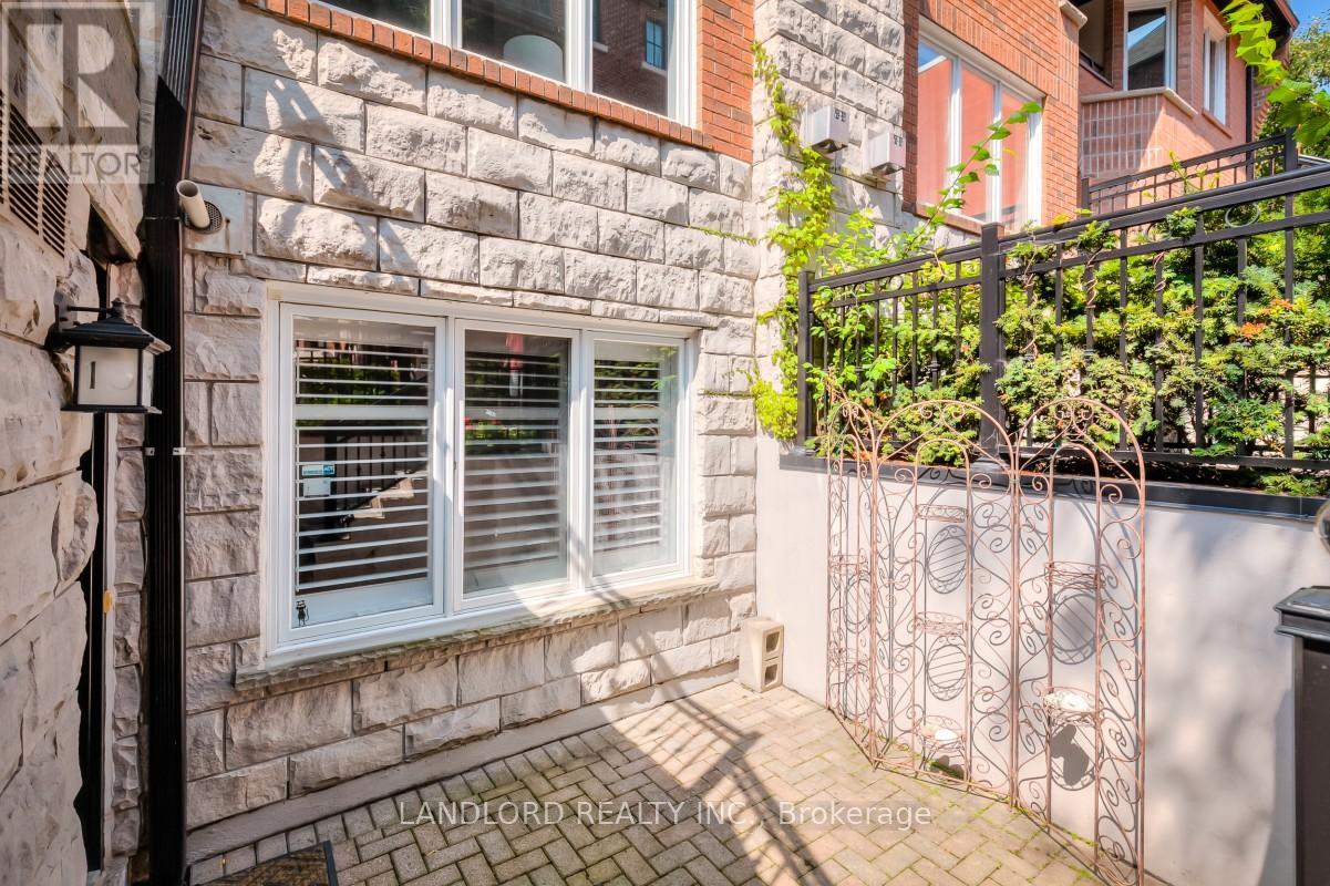 Photo 23 of Th 16 232 George Street, Toronto ON