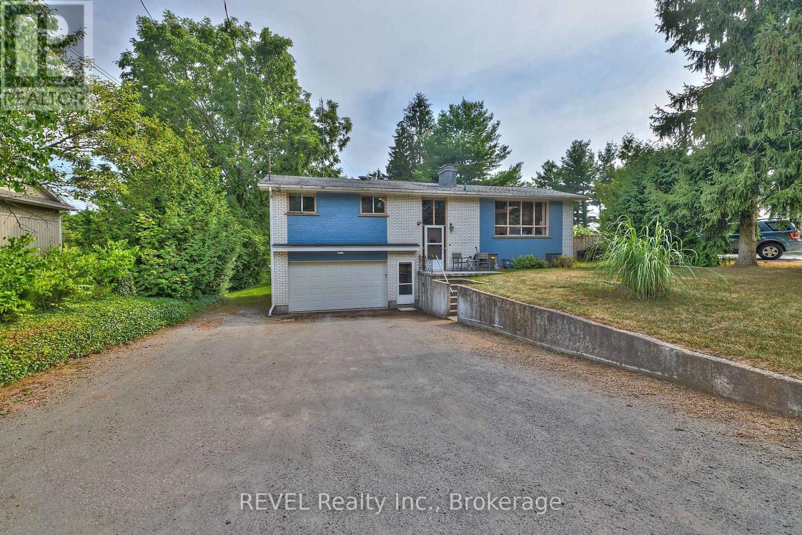 Photo 45 of 268 Canboro Road, Pelham ON