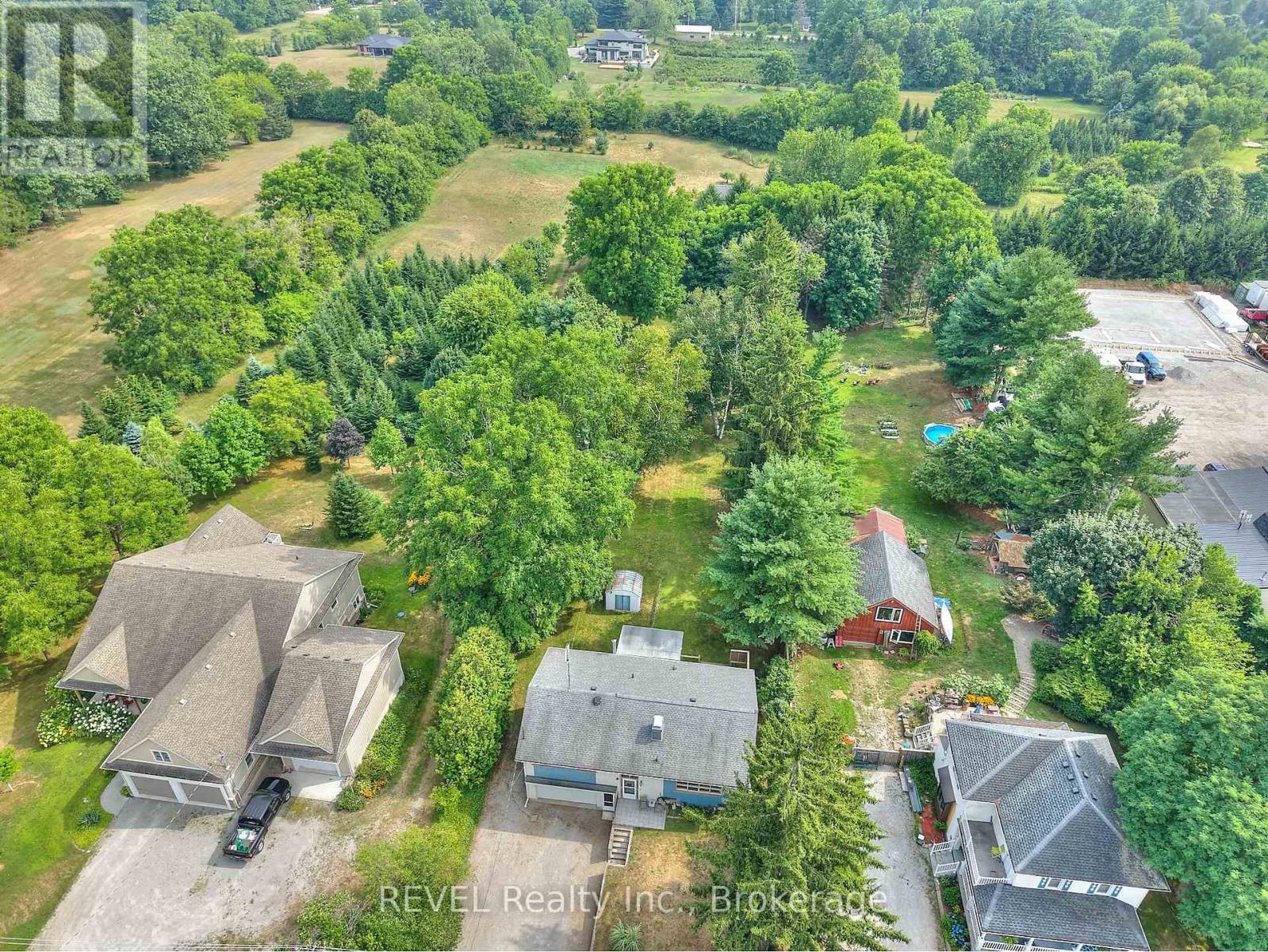 Photo 42 of 268 Canboro Road, Pelham ON