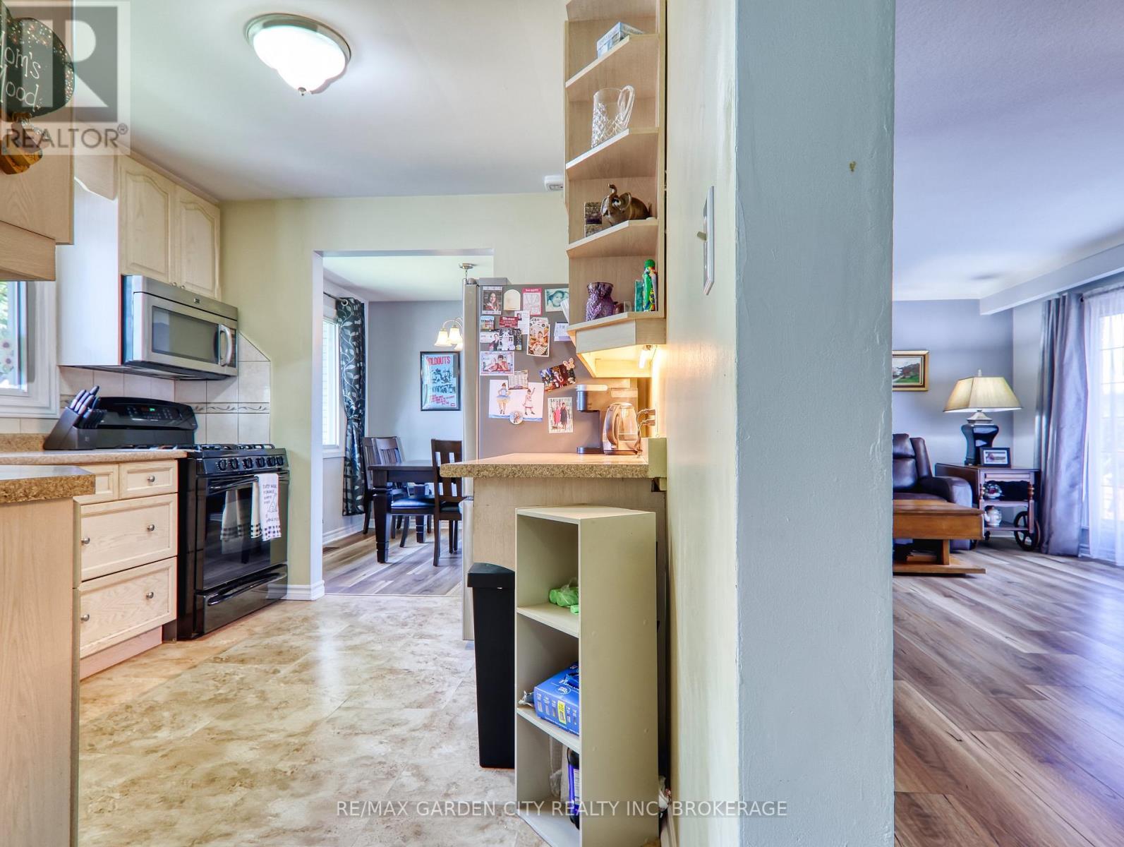 Photo 31 of 7 Chapman Court, St Catharines ON