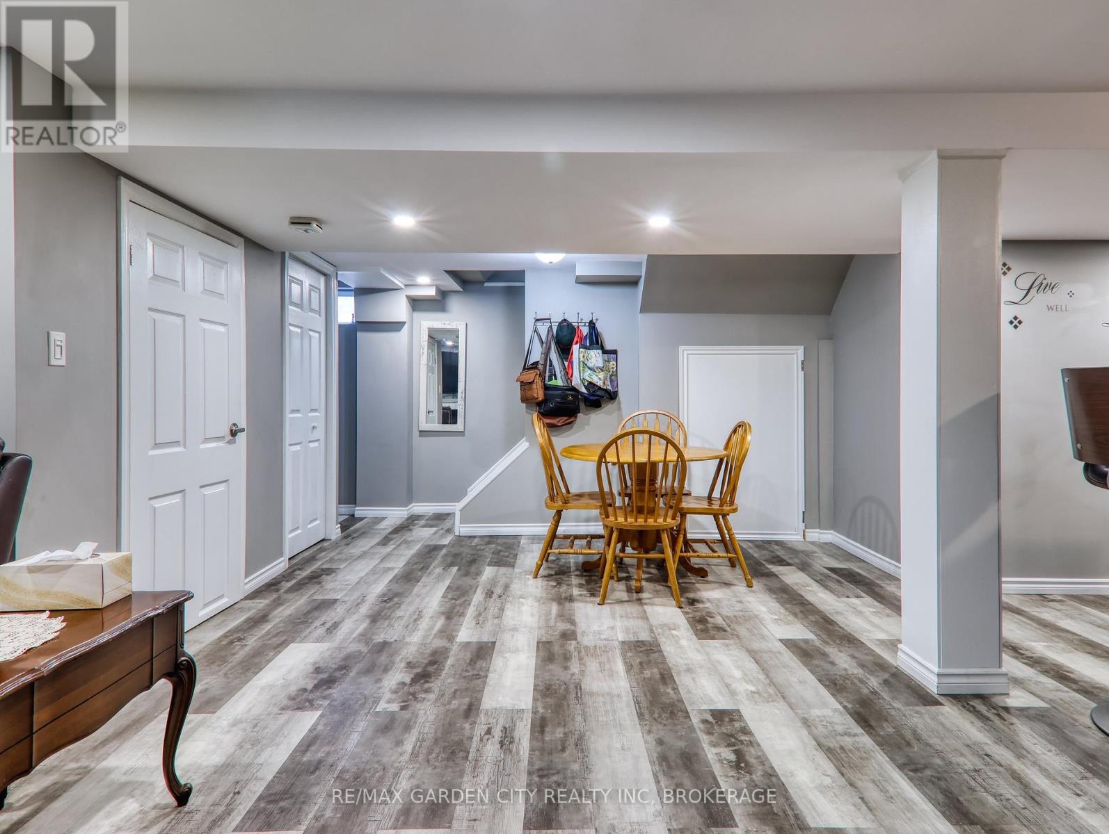 Photo 46 of 7 Chapman Court, St Catharines ON