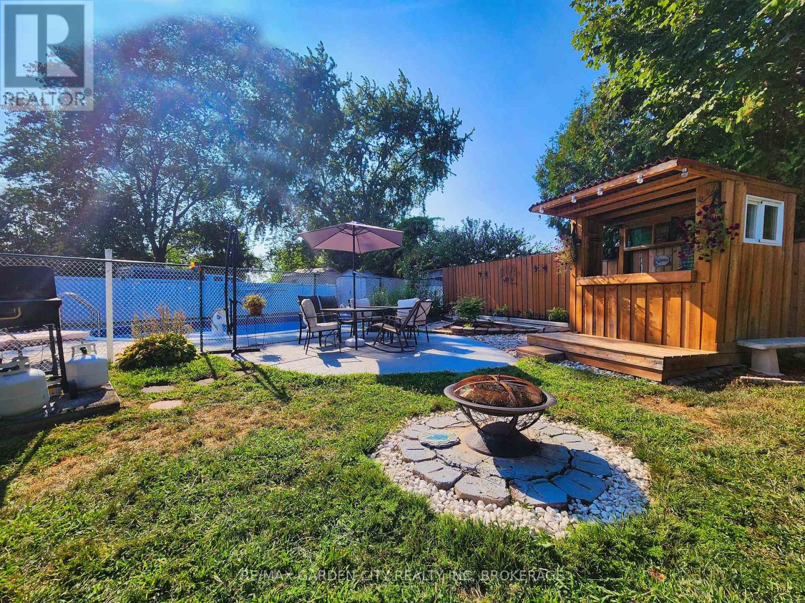 Photo 35 of 7 Chapman Court, St Catharines ON