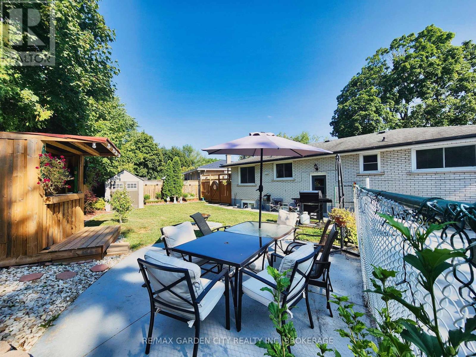 Photo 37 of 7 Chapman Court, St Catharines ON