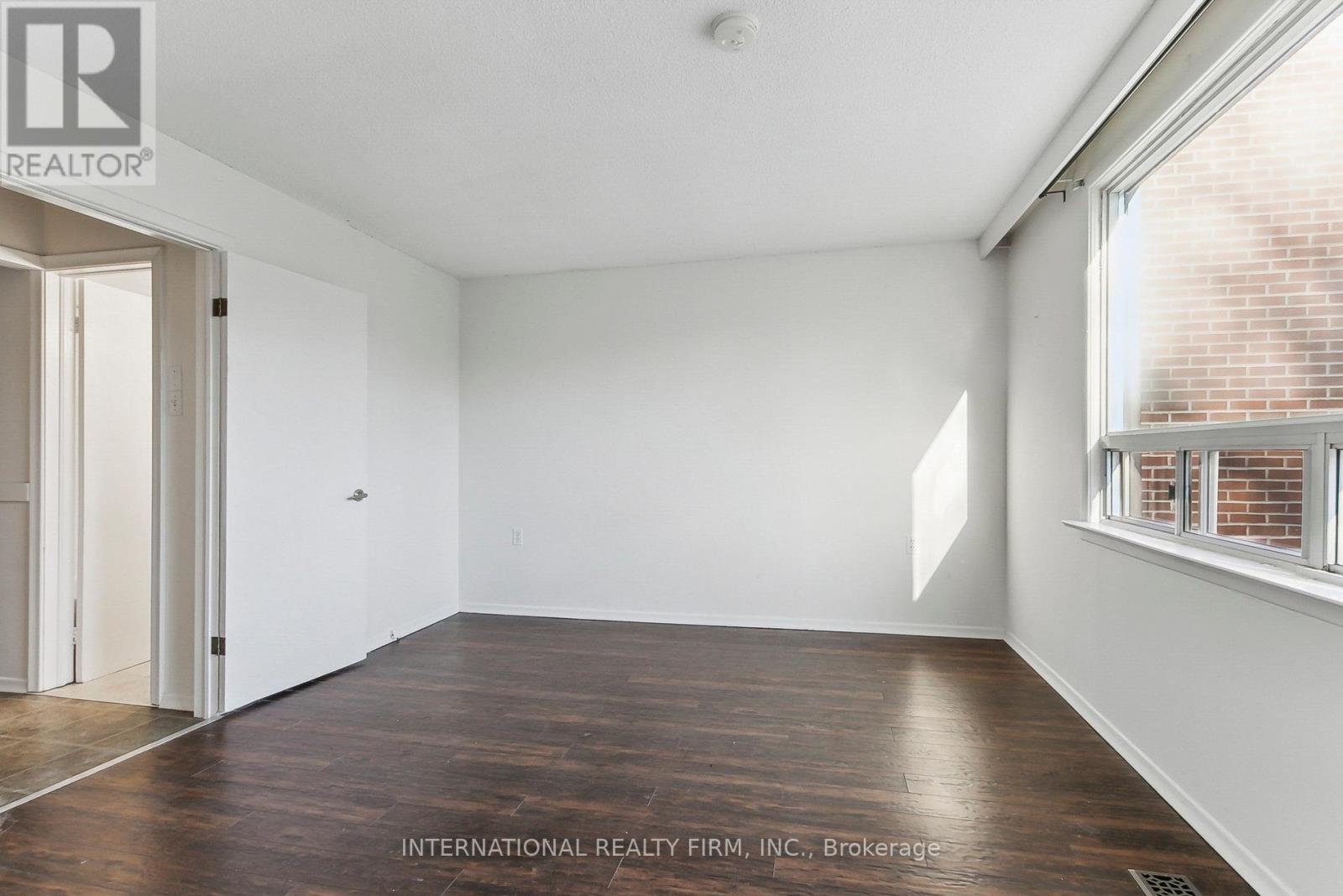 Photo 17 of Upper 279 Cedarvale Avenue, Toronto ON