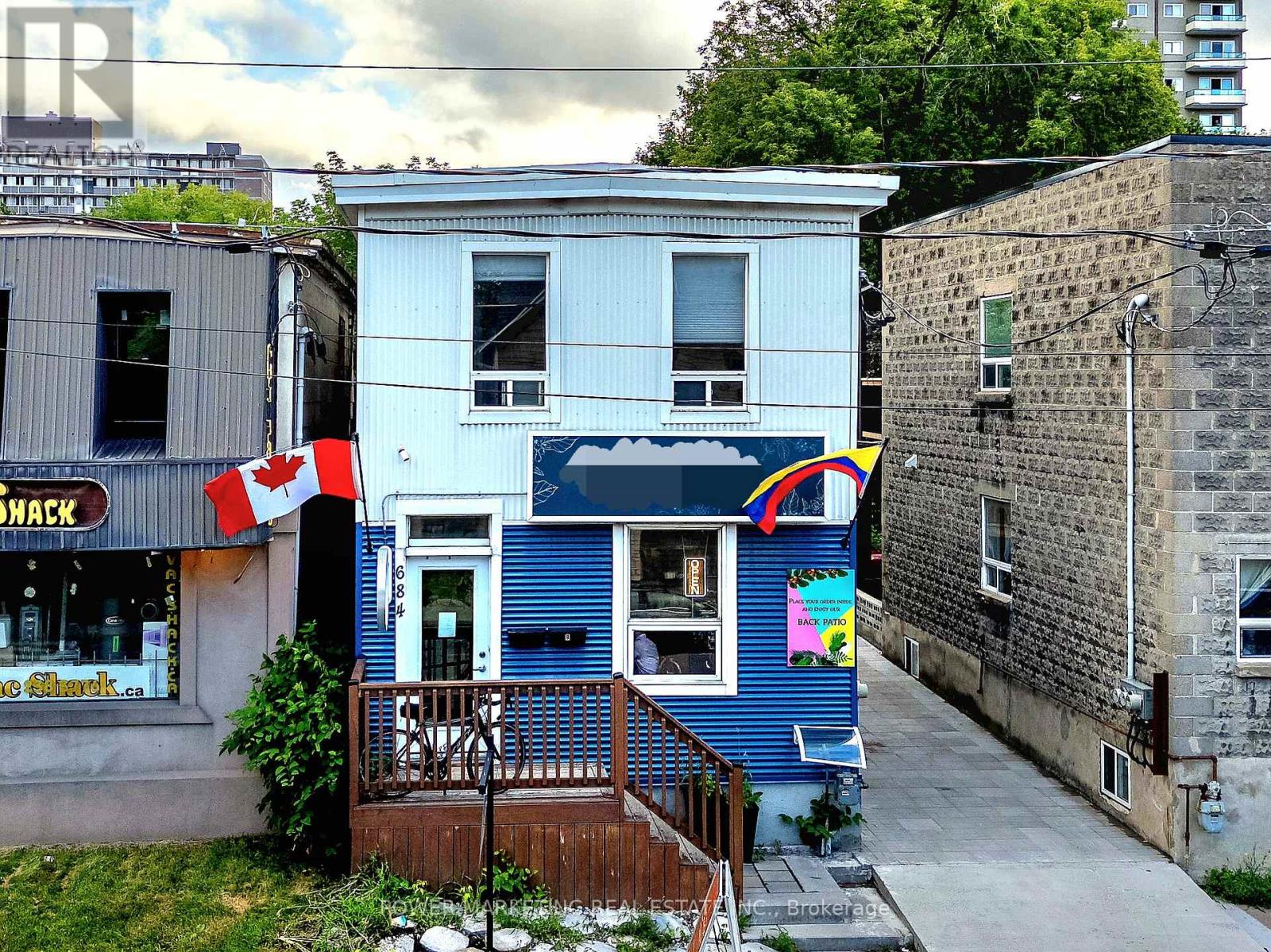 Photo 4 of 684 Bronson Avenue, Ottawa ON