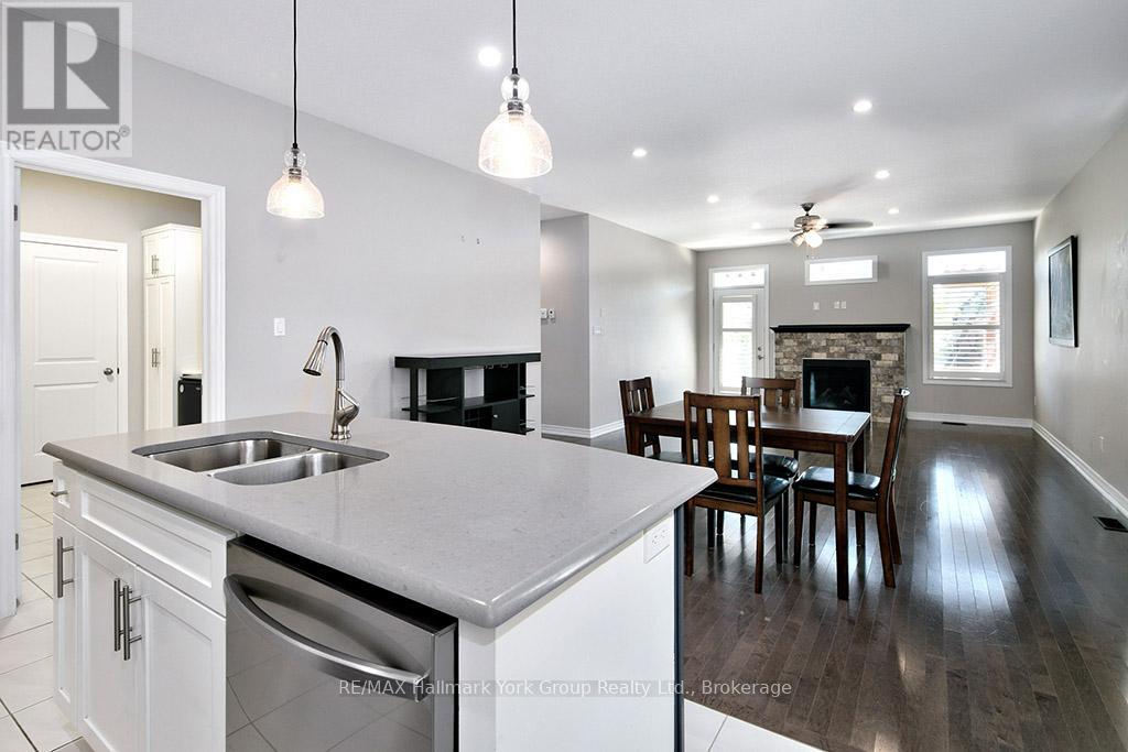 Photo 12 of 82 Hughes Street, Collingwood ON