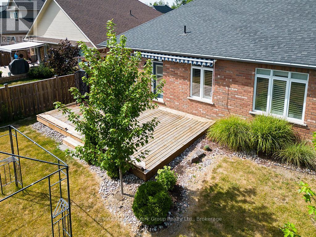 Photo 21 of 82 Hughes Street, Collingwood ON