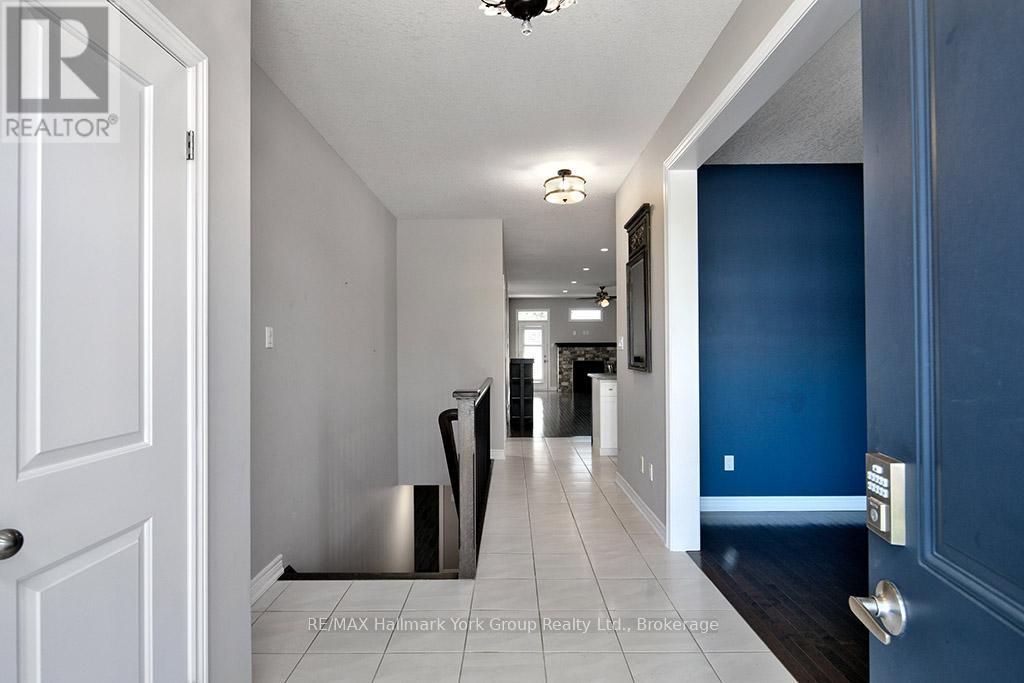Photo 5 of 82 Hughes Street, Collingwood ON