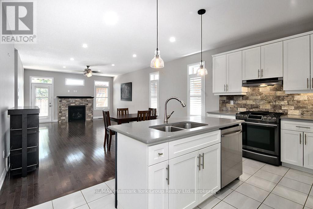 Photo 7 of 82 Hughes Street, Collingwood ON