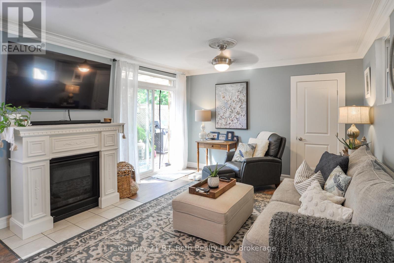 Photo 19 of 241 Mississaga Street W, Orillia ON