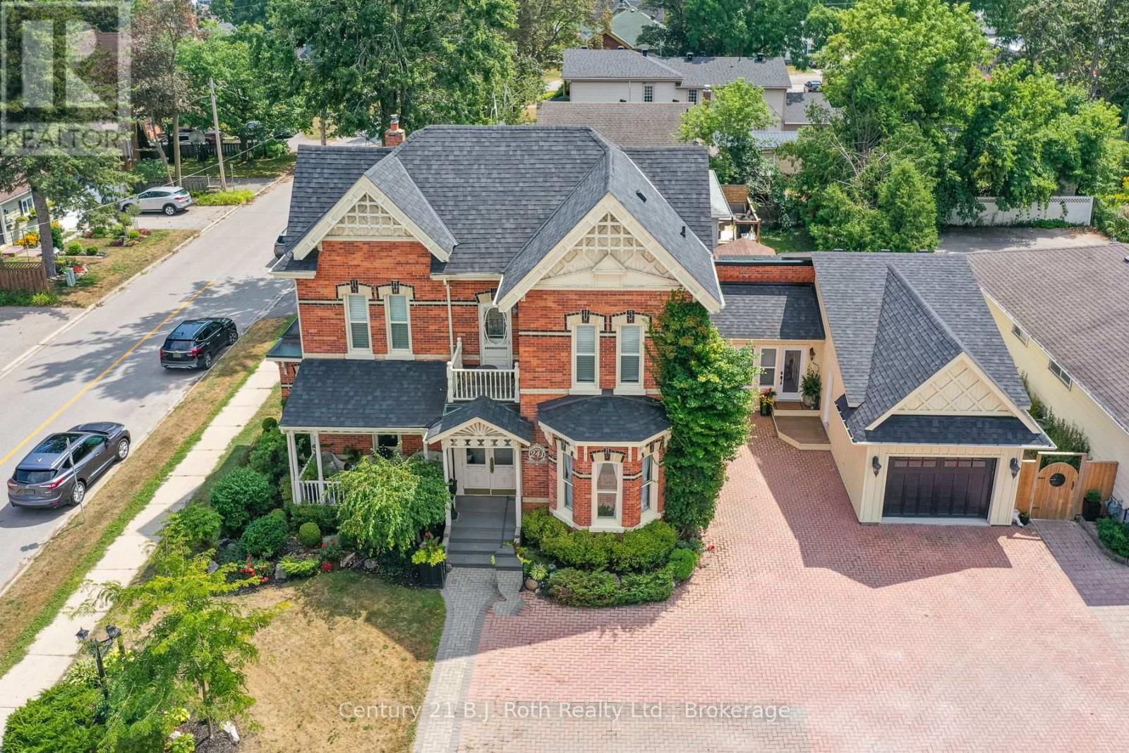 Photo 37 of 241 Mississaga Street W, Orillia ON