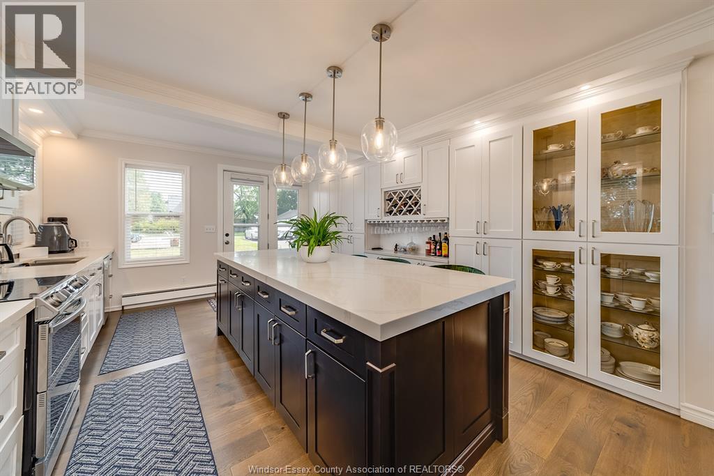Photo 23 of 4371 Riverside Drive East, Windsor ON