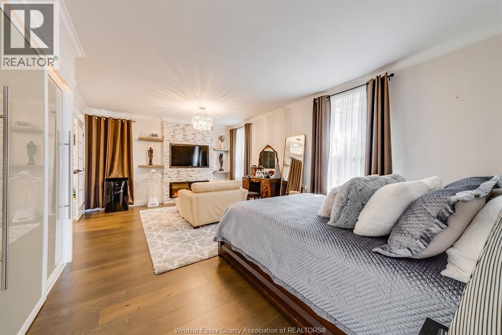 Photo 19 of 4371 Riverside Drive East, Windsor ON