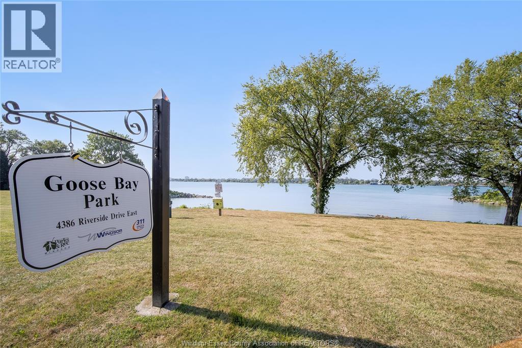 Photo 5 of 4371 Riverside Drive East, Windsor ON