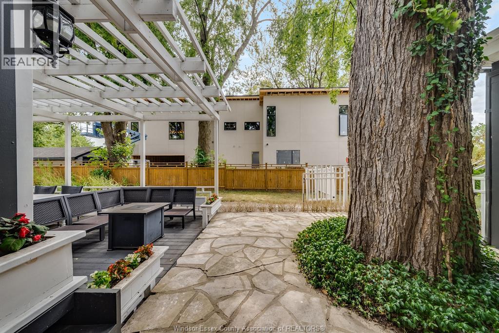 Photo 47 of 4371 Riverside Drive East, Windsor ON