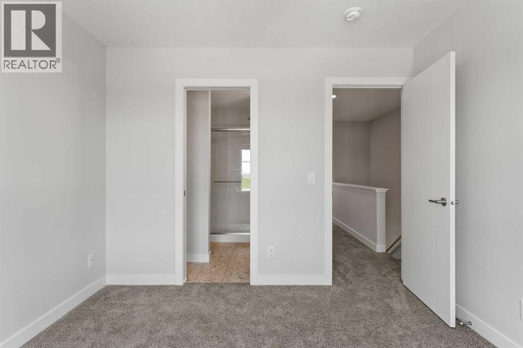 Photo 10 of 114 285 Chelsea Court, Chestermere AB