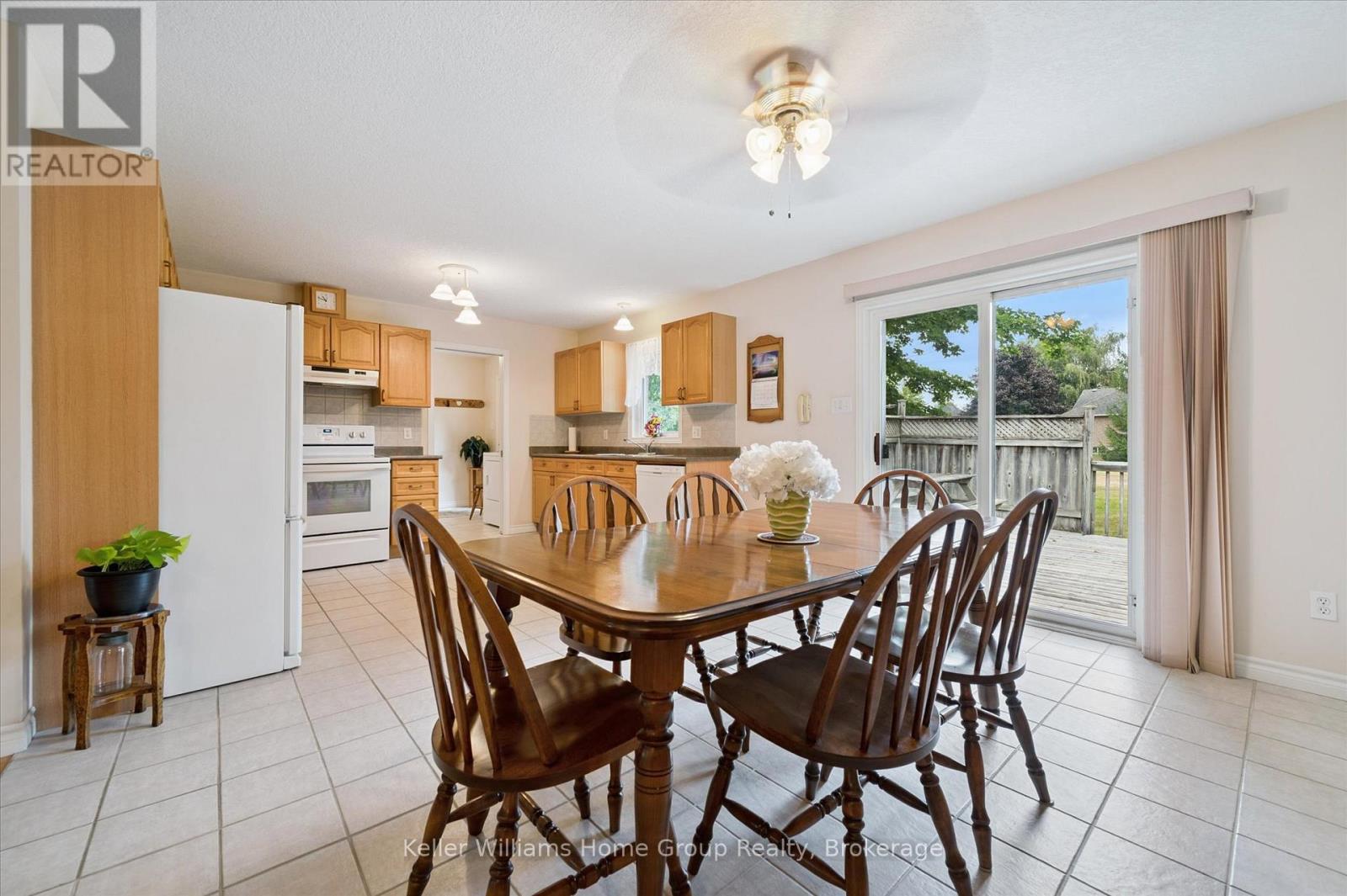 Photo 11 of 750 Dianne Crescent, Centre Wellington ON