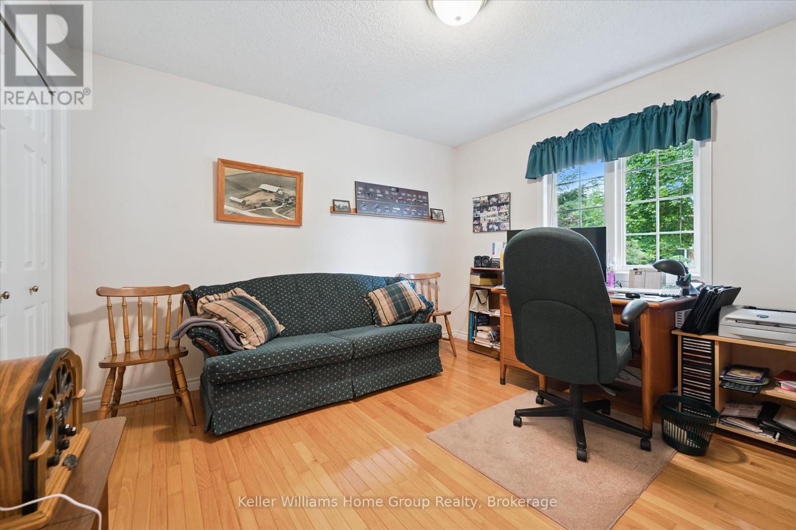 Photo 20 of 750 Dianne Crescent, Centre Wellington ON