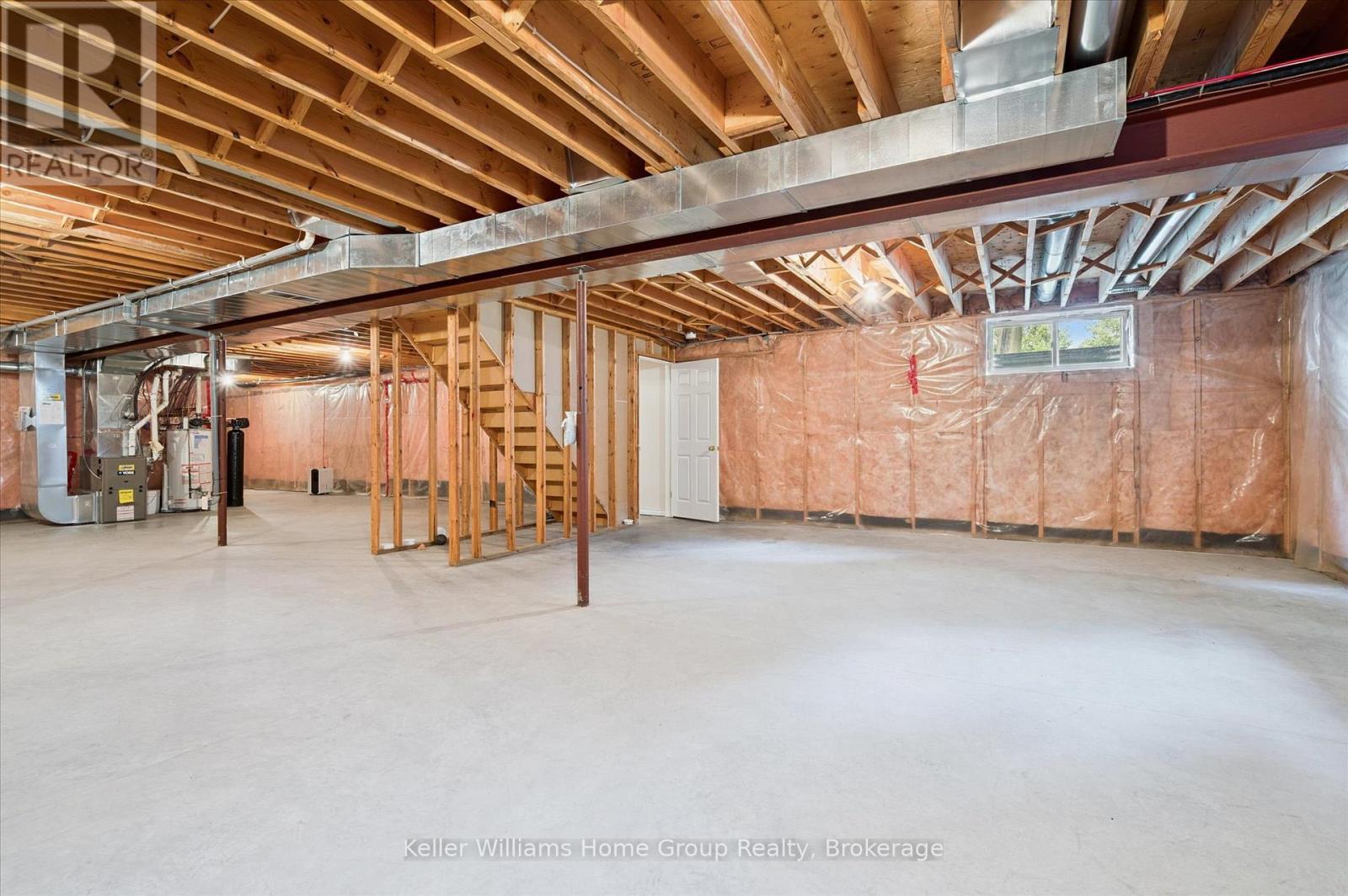 Photo 28 of 750 Dianne Crescent, Centre Wellington ON