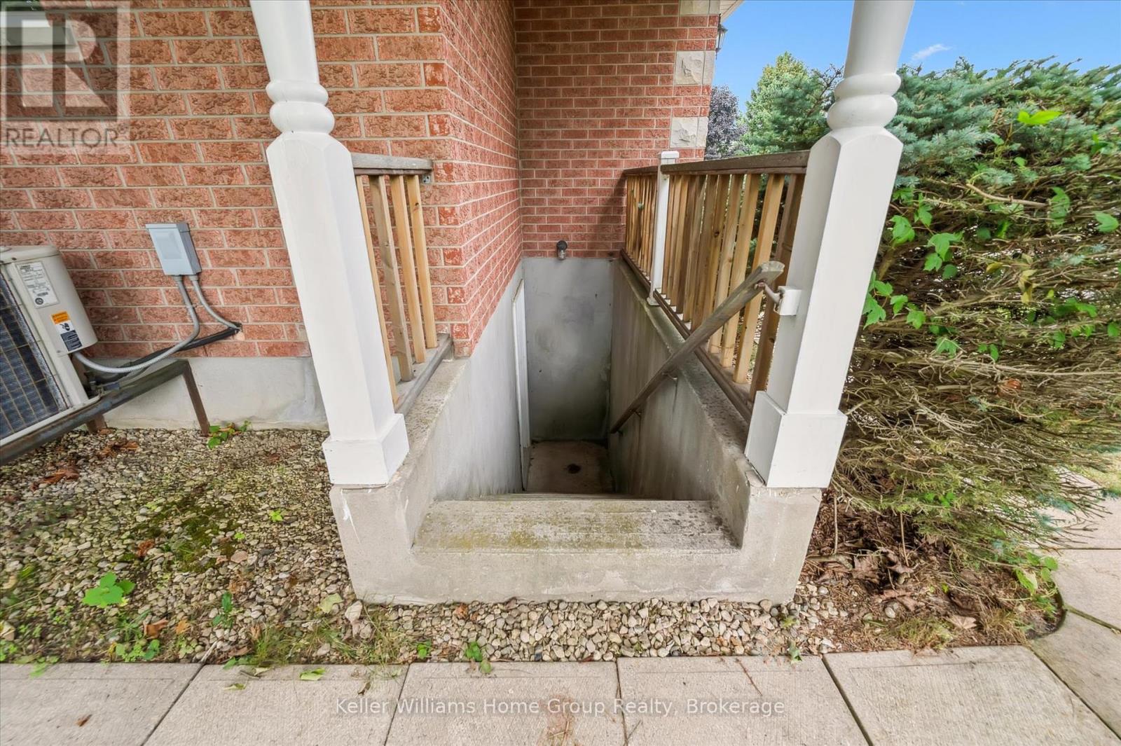 Photo 30 of 750 Dianne Crescent, Centre Wellington ON