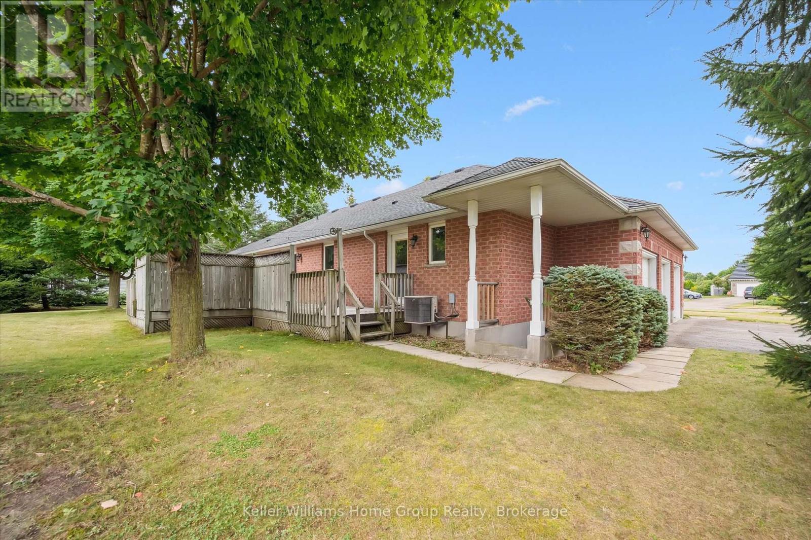 Photo 32 of 750 Dianne Crescent, Centre Wellington ON