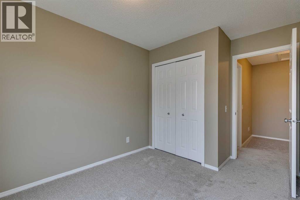 Single Family House for Sale in  Elgin Gardens SE McKenzie Towne Calgary 