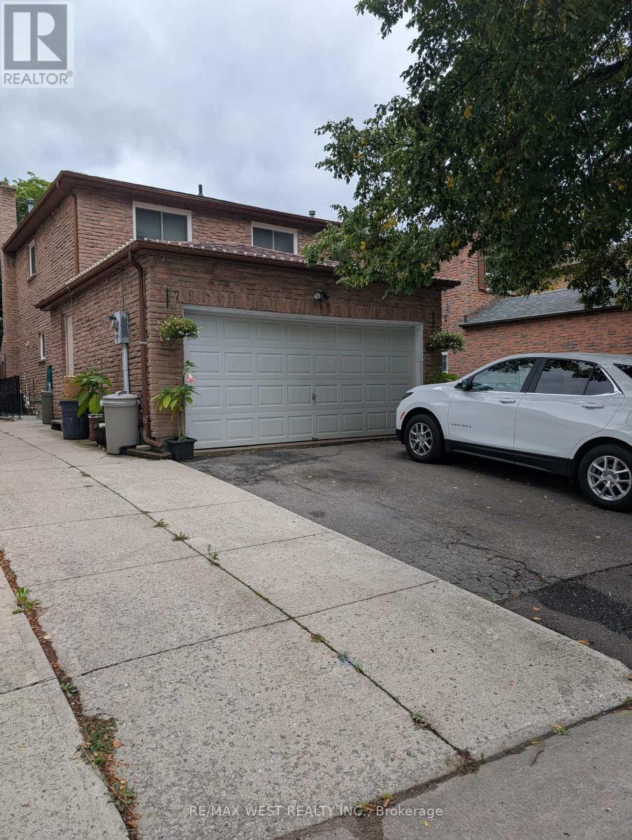 Photo 9 of Bsmt 45 Mercer Crescent, Markham ON