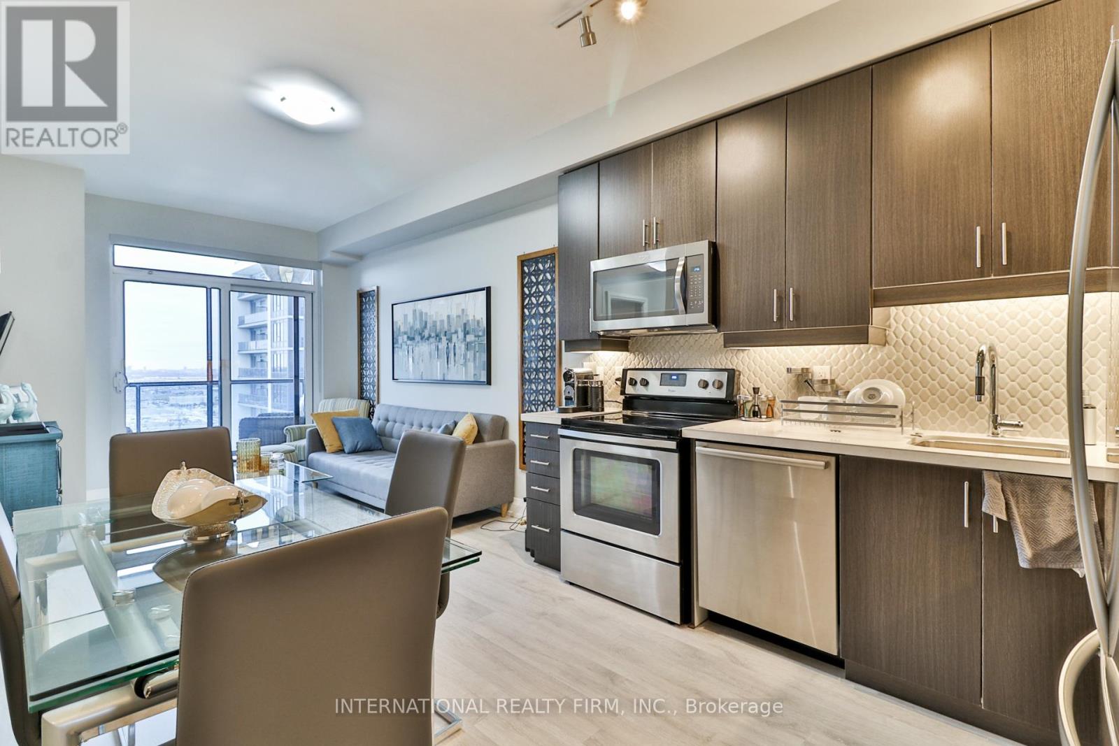 Photo 24 of Lph 10 3700 Highway 7, Vaughan ON