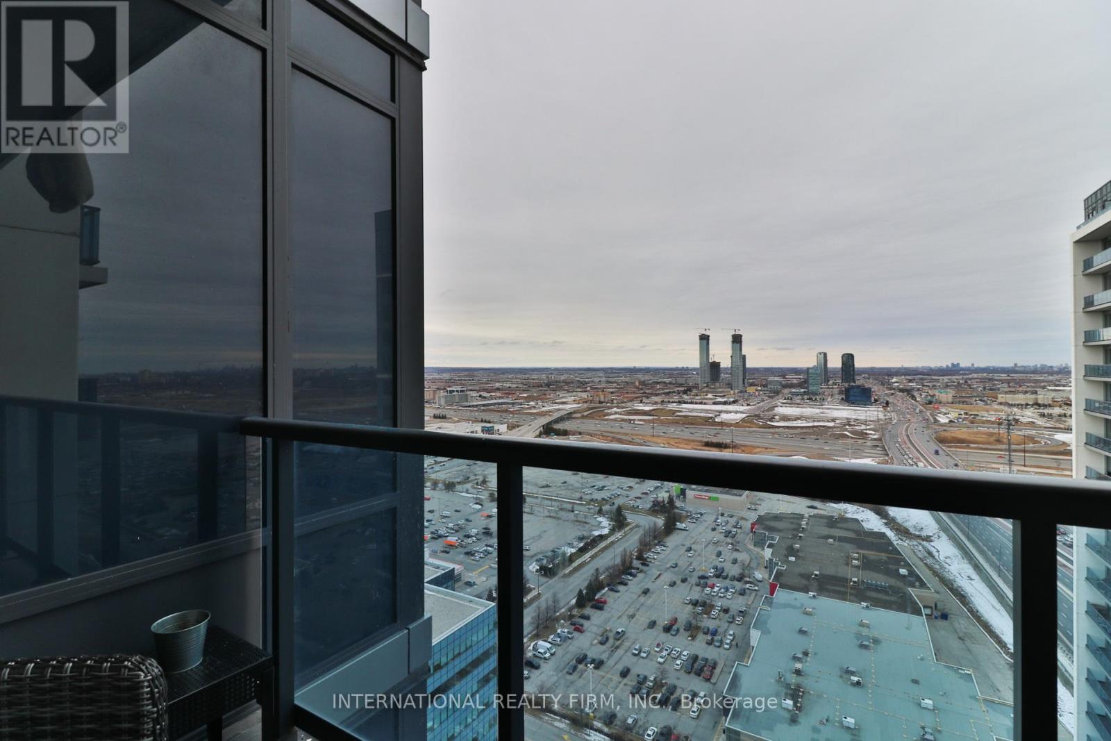 Photo 16 of Lph 10 3700 Highway 7, Vaughan ON