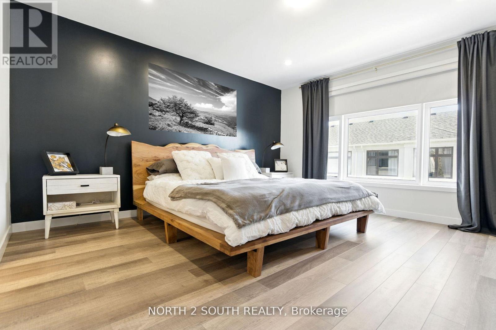 Photo 10 of 10 20 Thomas Armstrong Lane, Richmond Hill ON
