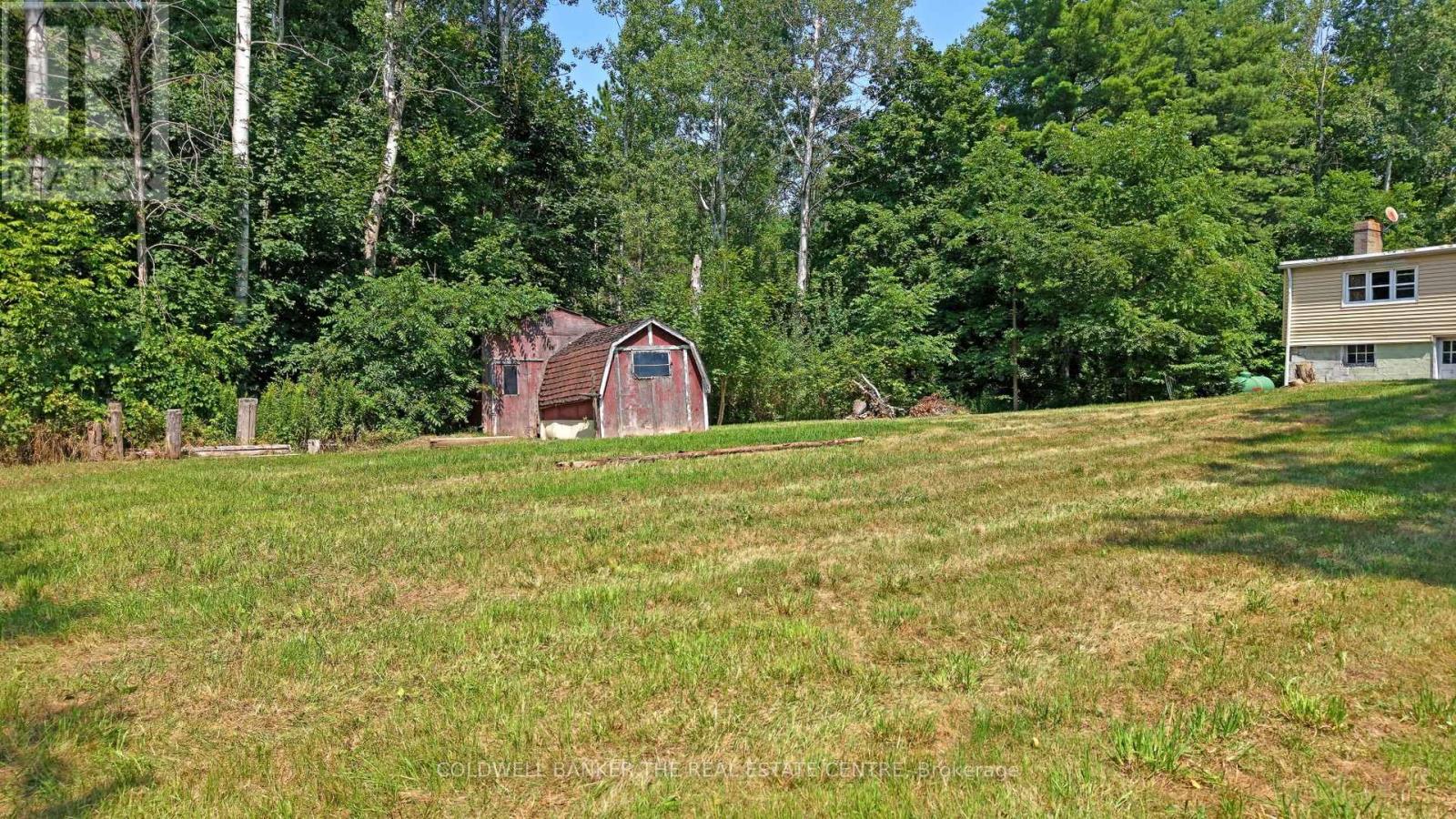 Photo 7 of 15600 Weston Road, King ON