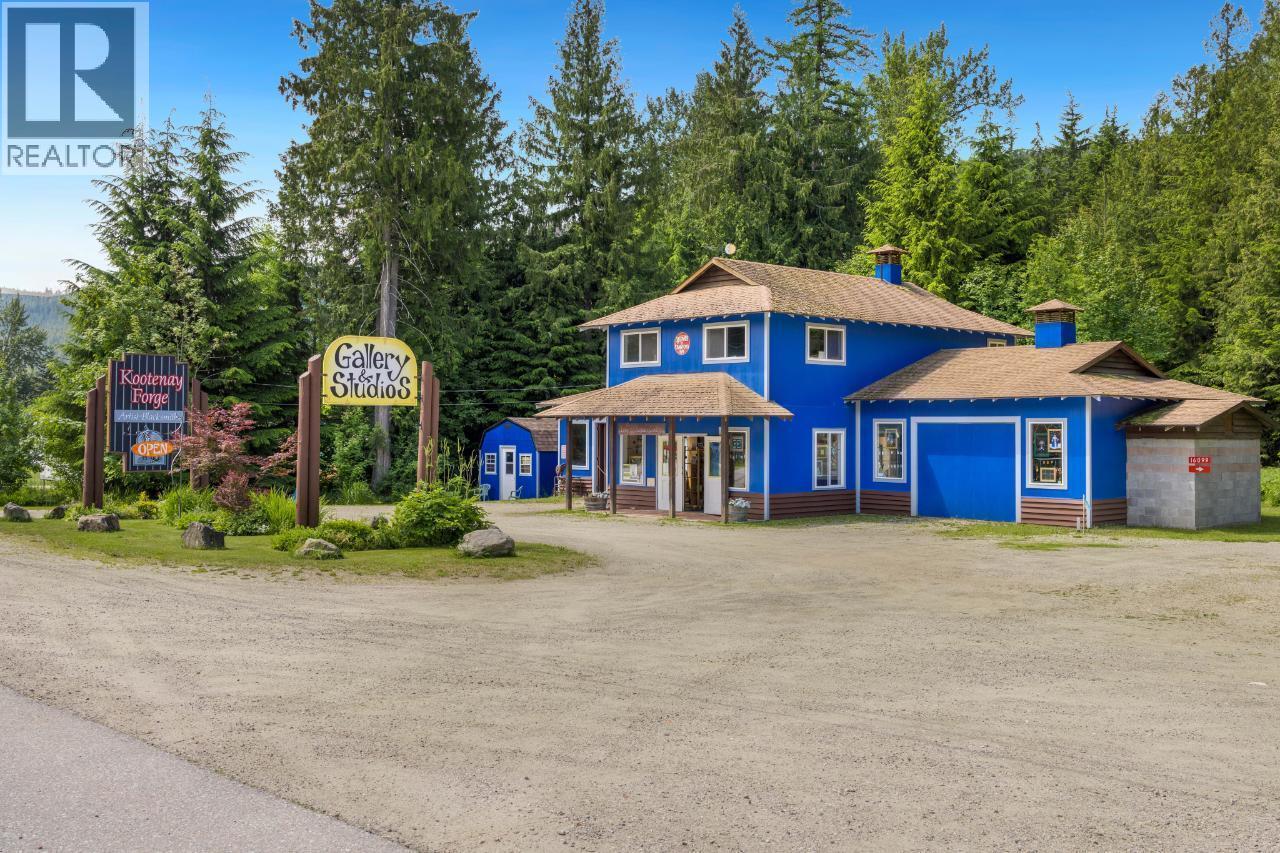 16095 3A Highway - Photo 3 of 47, Crawford Bay, British Columbia