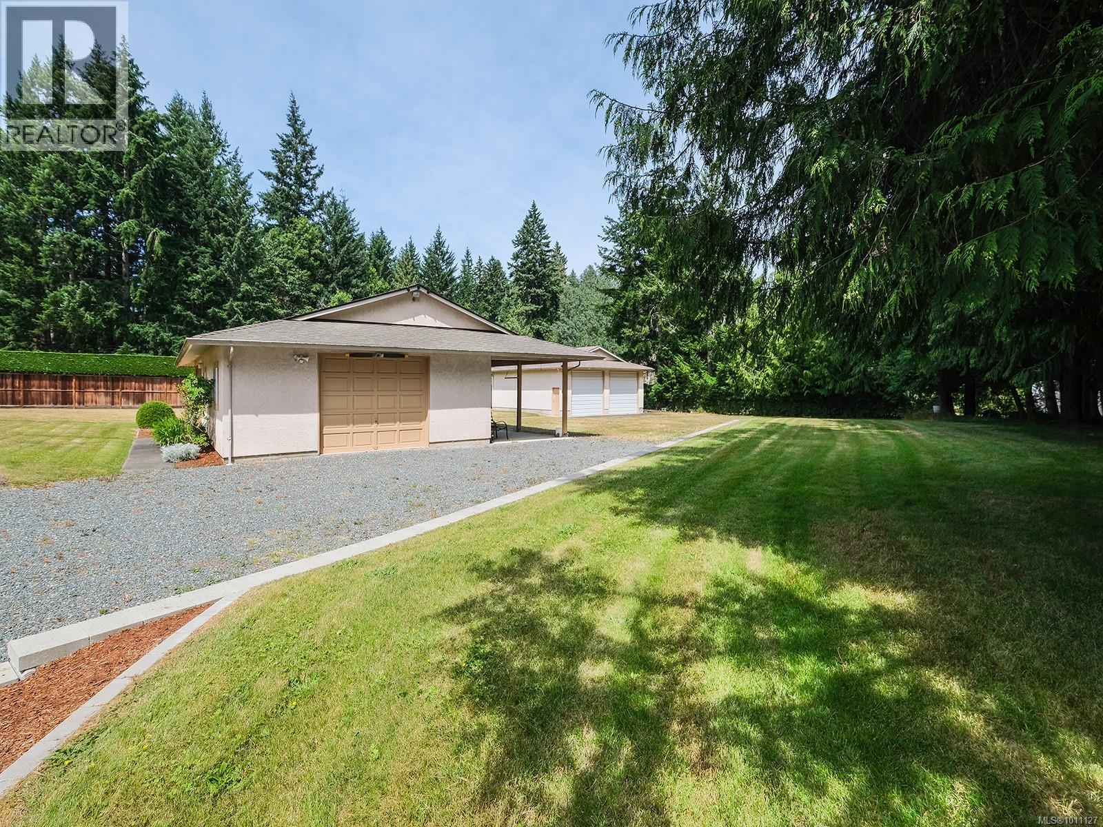 3639 Farnsworth Rd, Cobble Hill