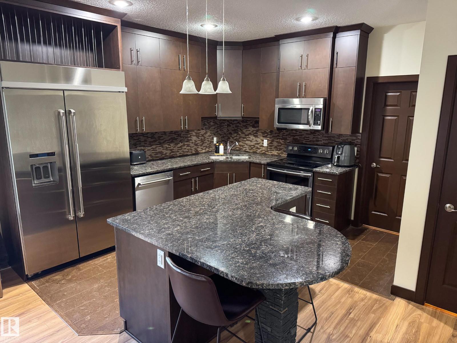 Photo 25 of 18 Valarie Ba, Spruce Grove AB