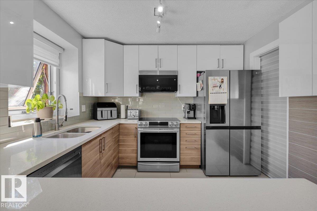 Photo 26 of 18911 58 Av Nw, Edmonton AB