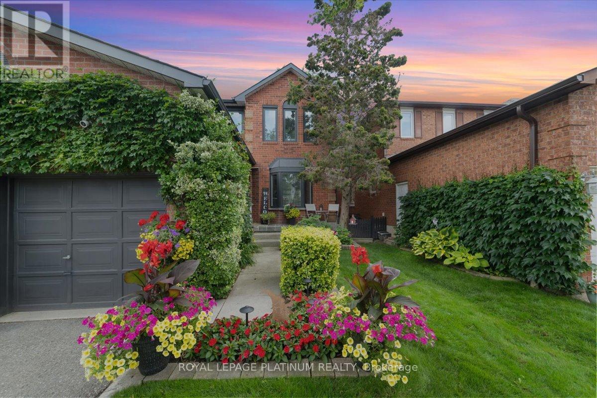 Photo 17 of 77 Lord Simcoe Drive, Brampton ON