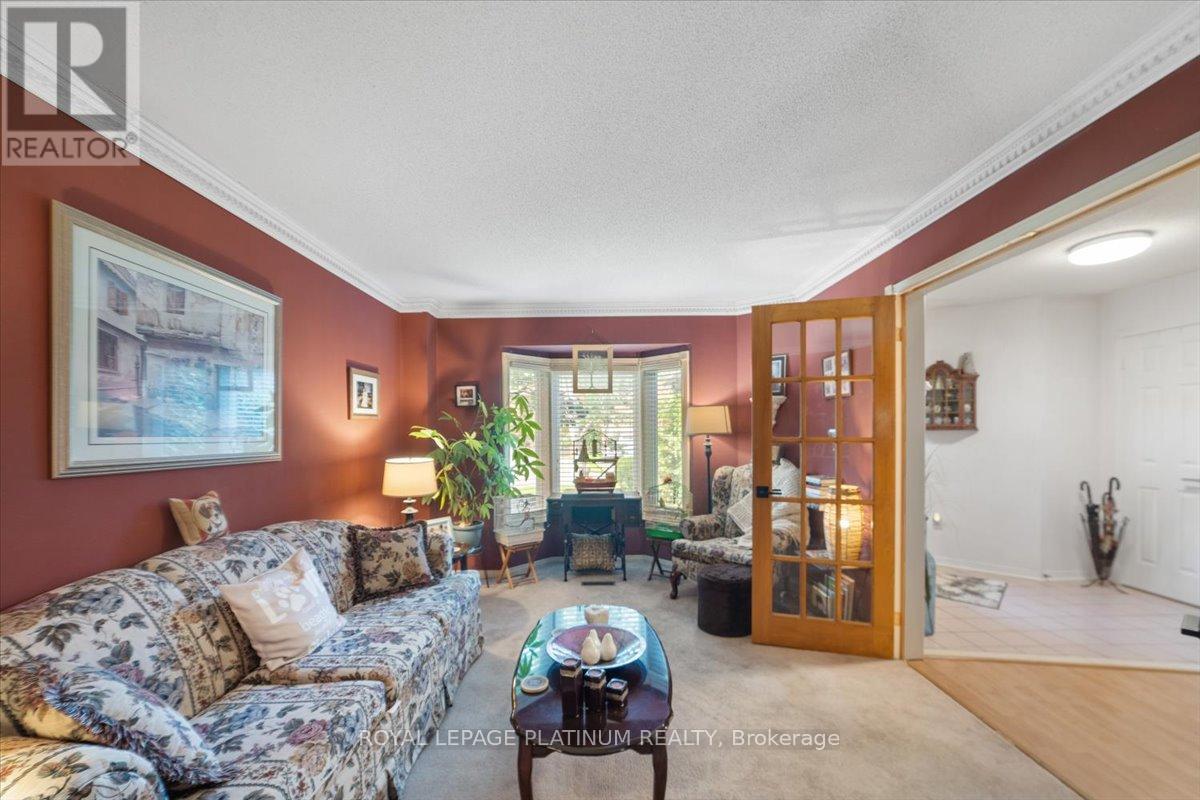 Photo 43 of 77 Lord Simcoe Drive, Brampton ON