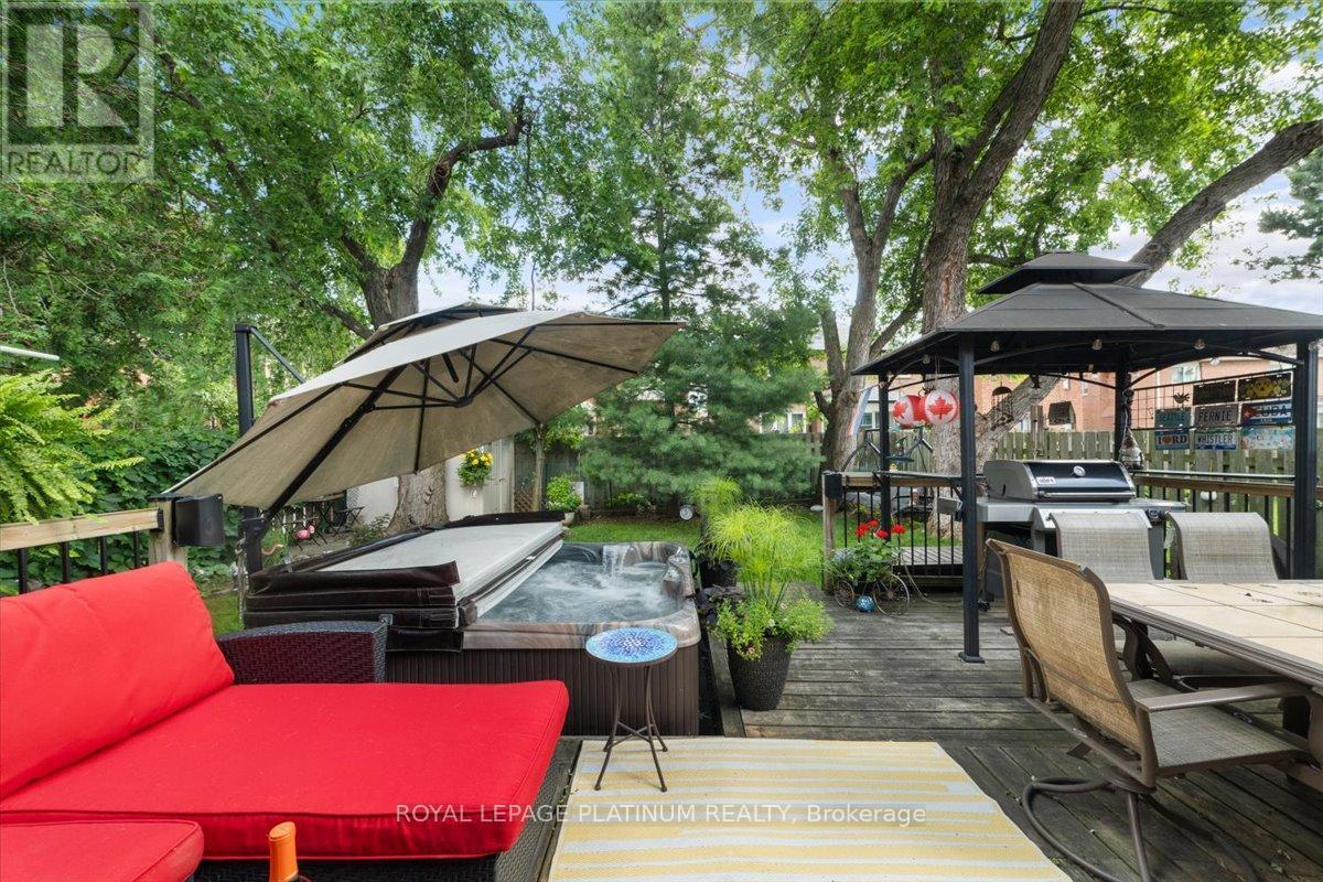 Photo 44 of 77 Lord Simcoe Drive, Brampton ON