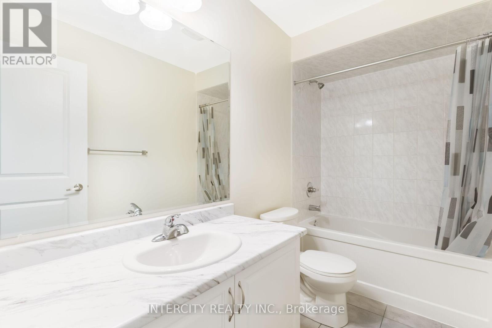 Photo 37 of 40 Donald Stewart Road, Brampton ON