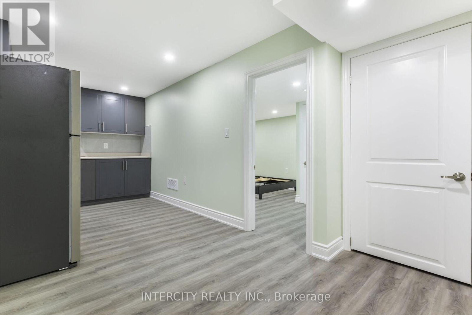 Photo 43 of 40 Donald Stewart Road, Brampton ON