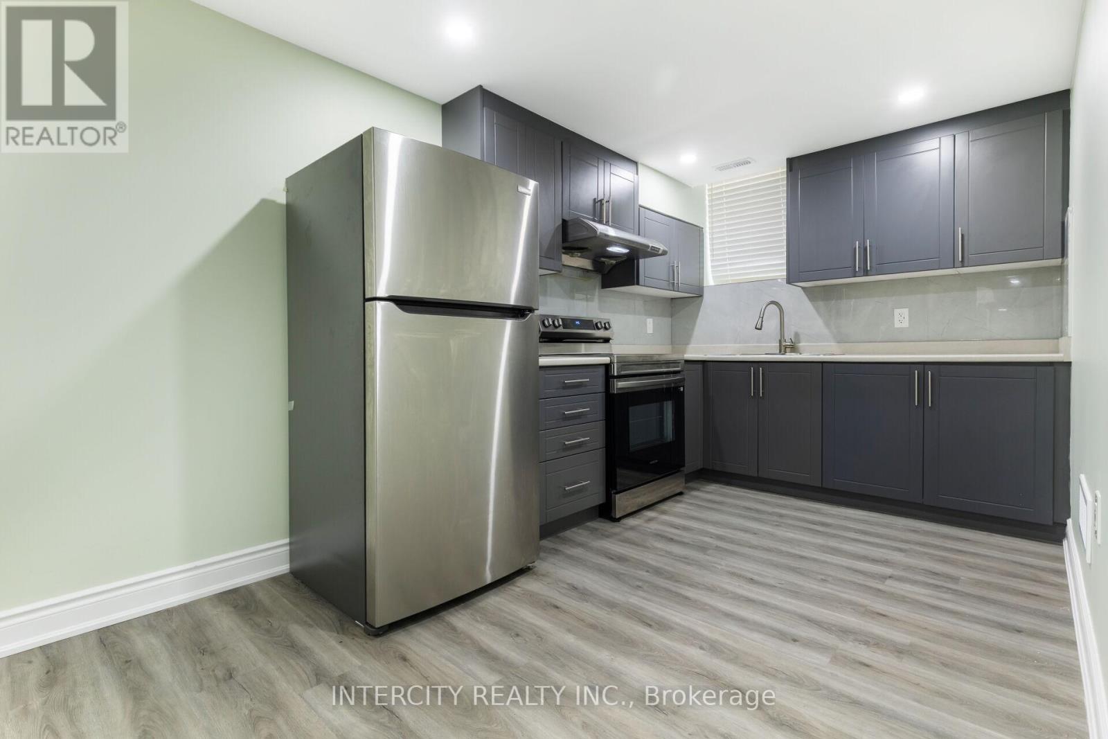 Photo 44 of 40 Donald Stewart Road, Brampton ON