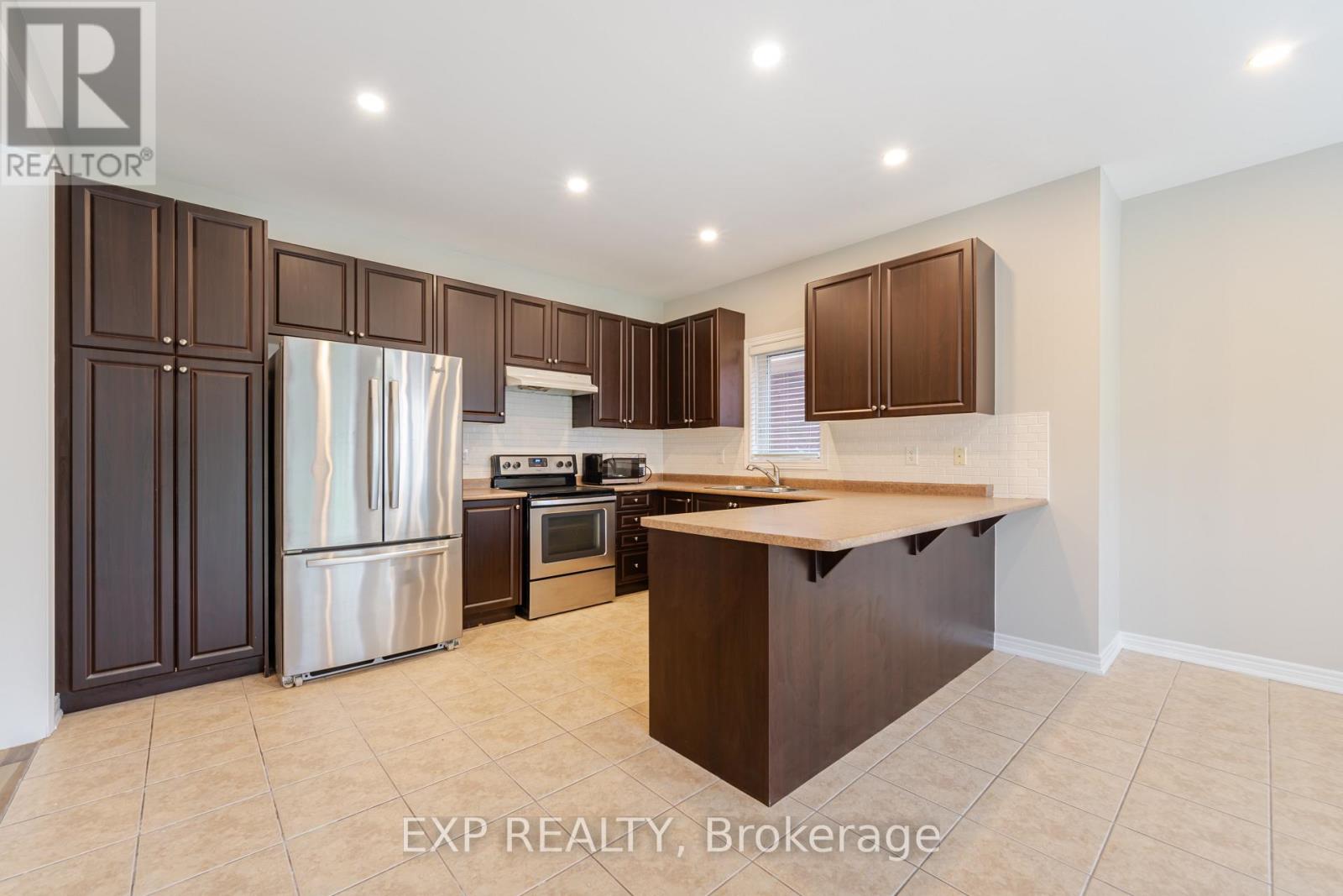 Photo 23 of Upper 397 Scott Boulevard, Milton ON