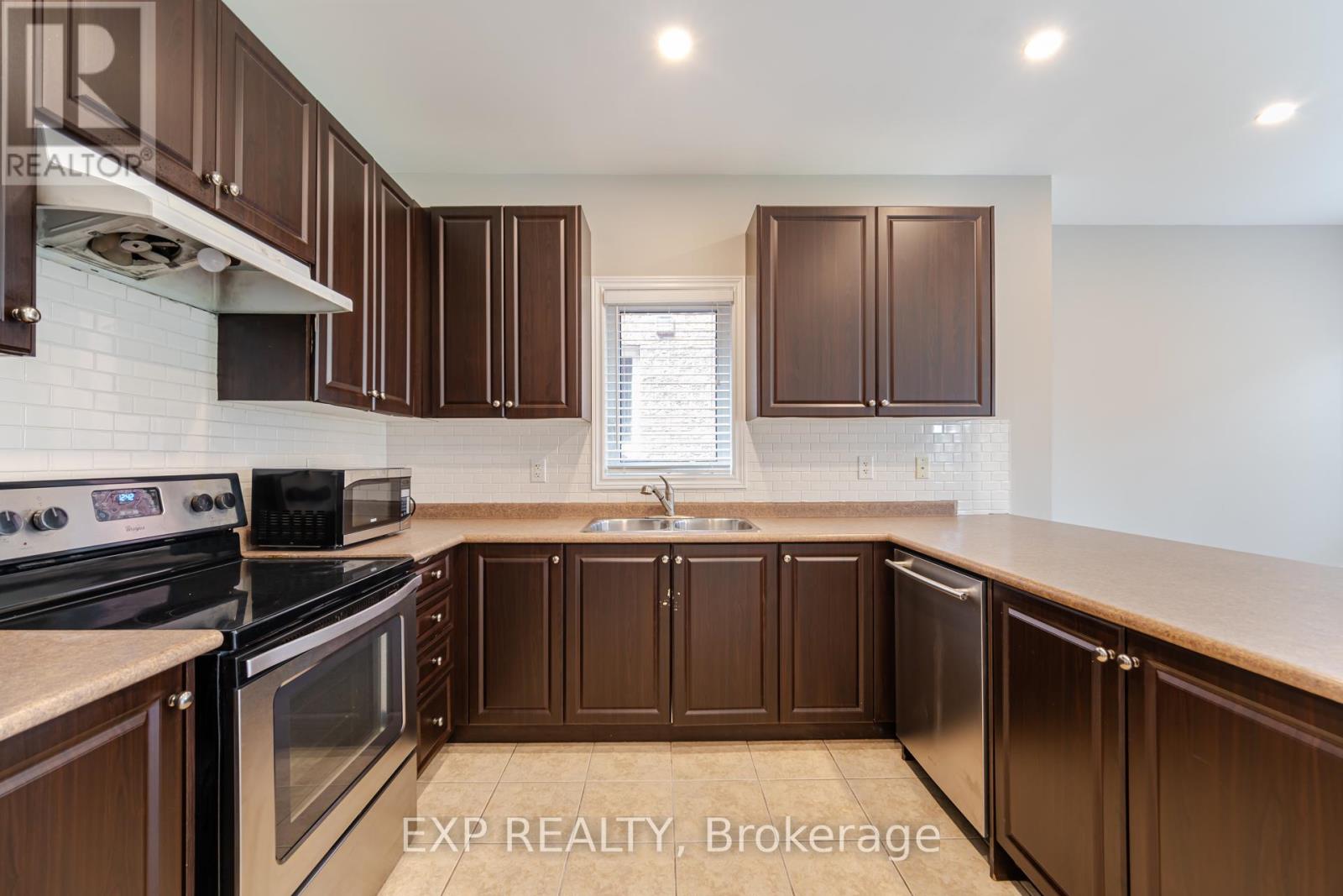 Photo 7 of Upper 397 Scott Boulevard, Milton ON