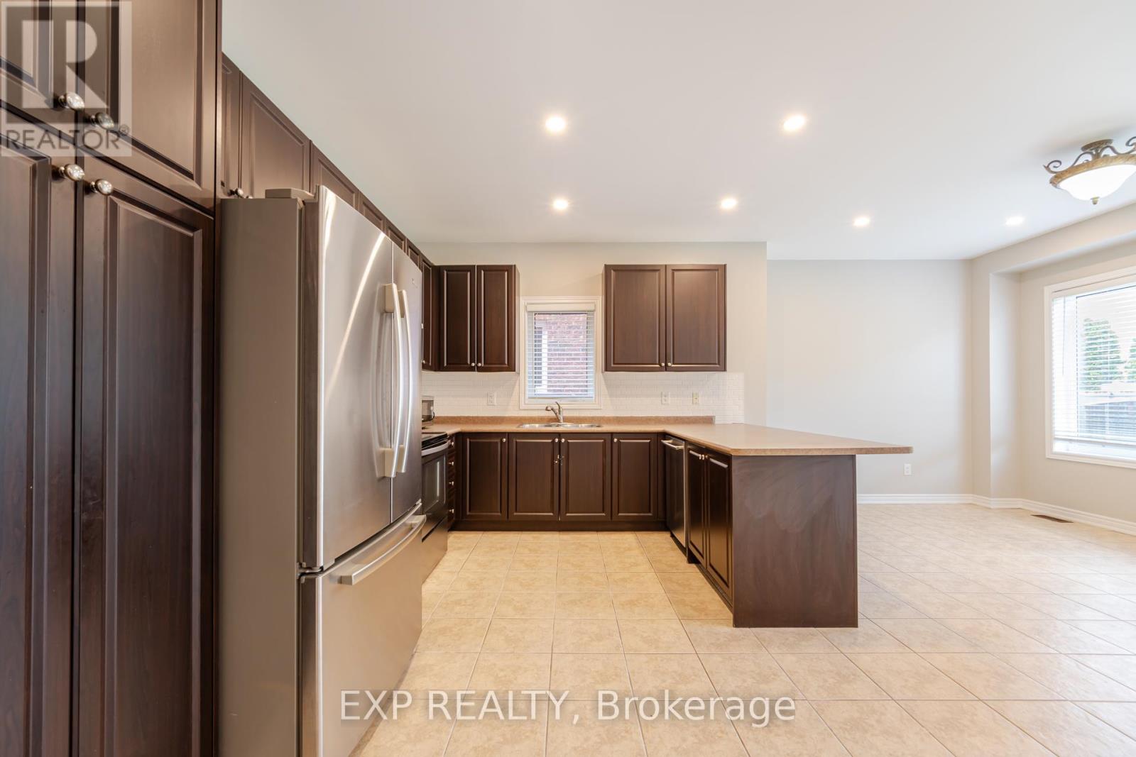 Photo 31 of Upper 397 Scott Boulevard, Milton ON